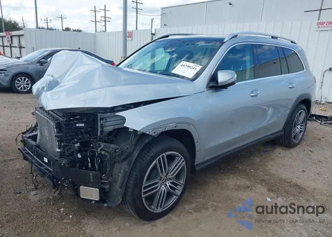 2024 Mercedes-Benz Gls 450 4Matic z USA, uszkodzony, nr VIN 4JGFF5KE2RB237911